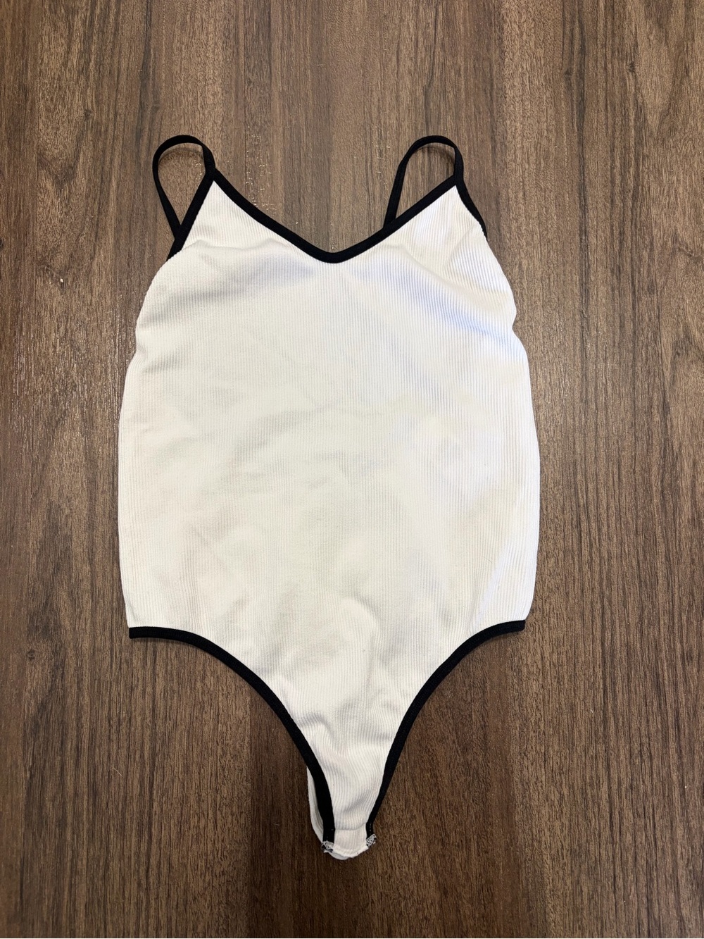 Medium F21 low back bodysuit